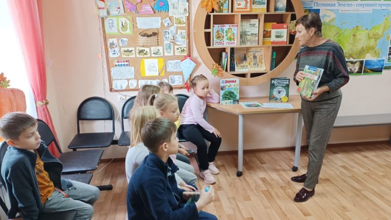 «Будни лесничего» – экологический час в Тучковской библиотеке