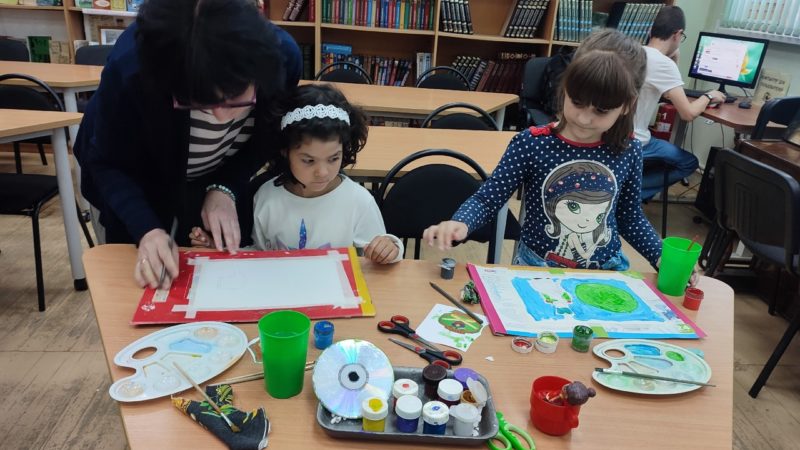 Юные тучковцы рисовали Бородинскую битву