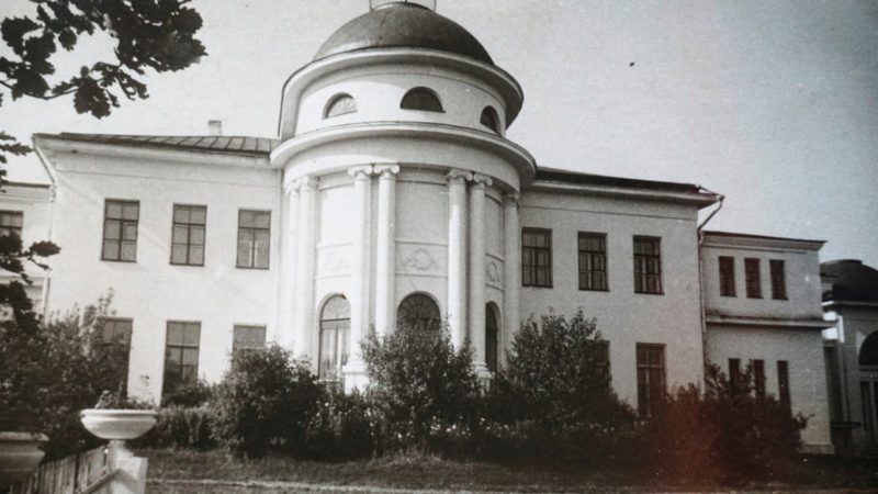 Ружан приглашают на экскурсию в усадьбу Любвино