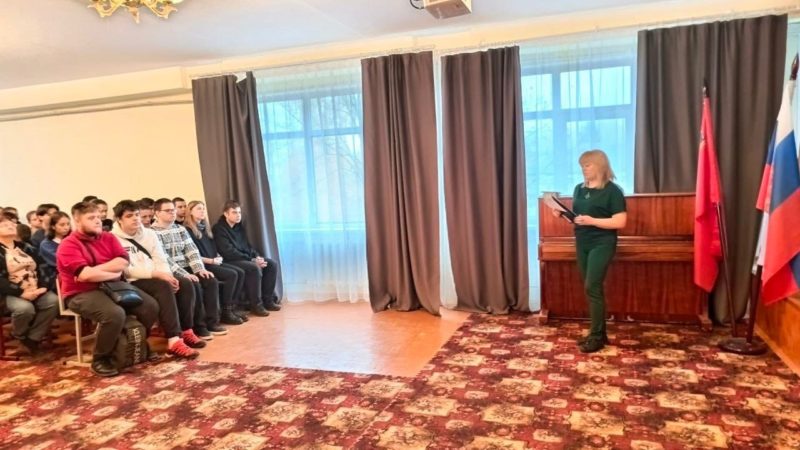 Тучковским студентам — о воинах спецназа