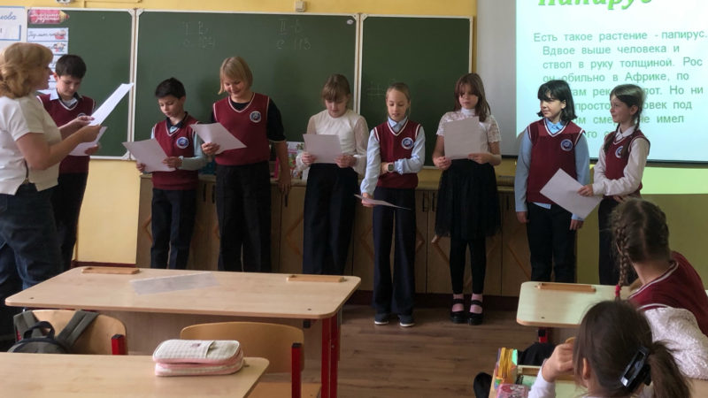 Старониколаевским школьникам – об истории письменности и книг