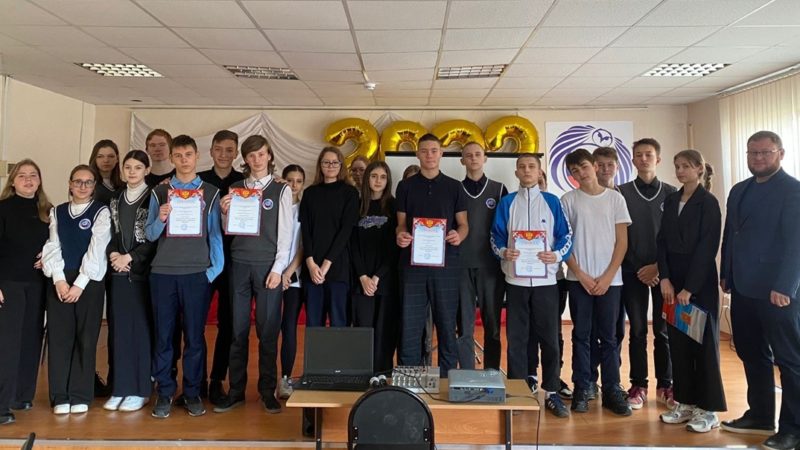 Лицеисты решали ребусы и головоломки