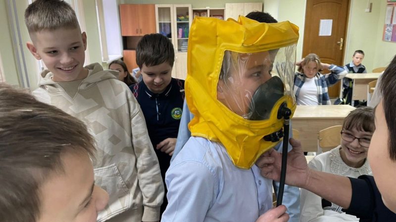 Рузские школьники ознакомились с профессией спасателя