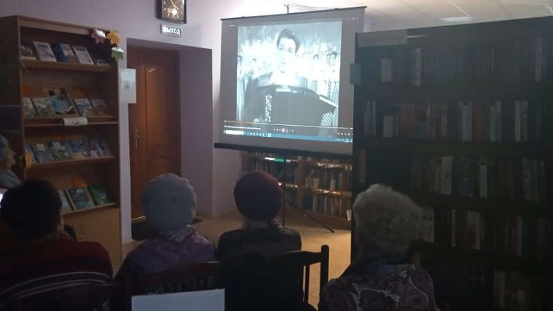 В Колюбакинской библиотеке вспоминали поэта Николая Доризо