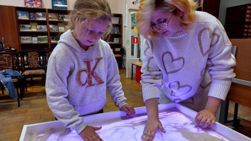 Рузские ребята занимались песочным творчеством