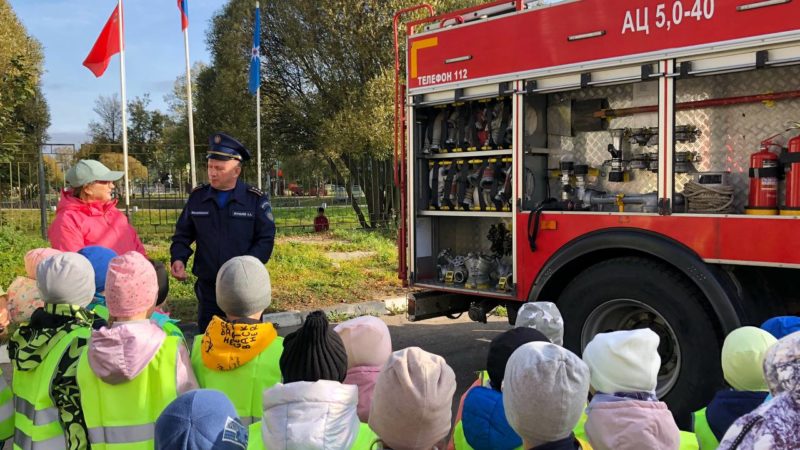 Рузские дошколята  побывали на экскурсии в пожарно-спасательной части