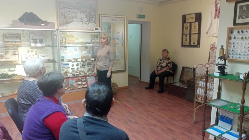 Инвалиды Рузского округа побывали на выставке в музее