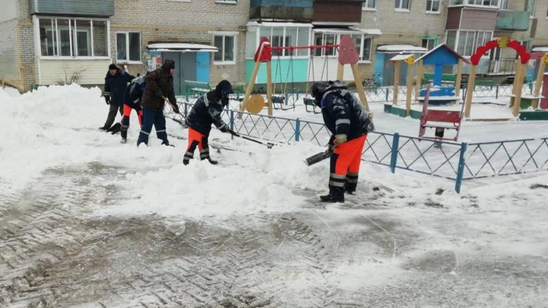 В Рузском округе расчищают общественные территории