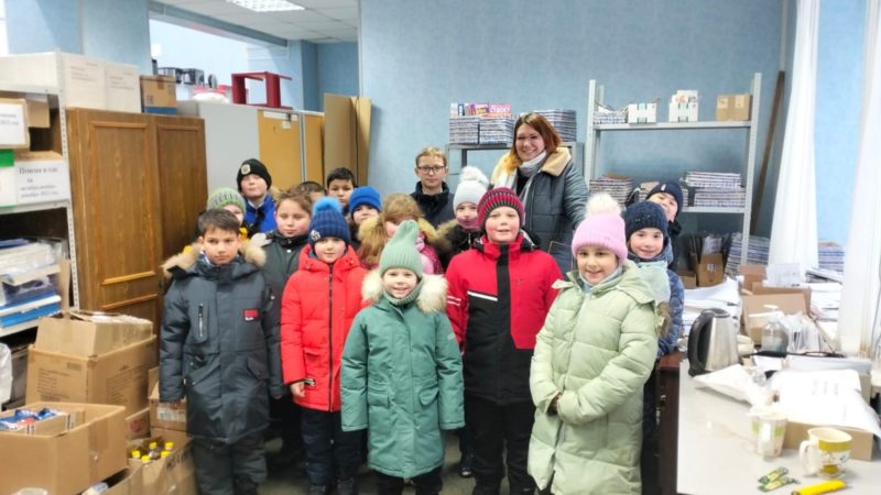 Дороховские школьники побывали в центральном отделении Почты России