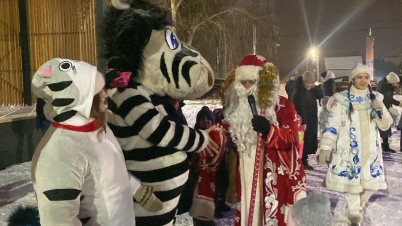 В Тучково открыли новогодний сезон