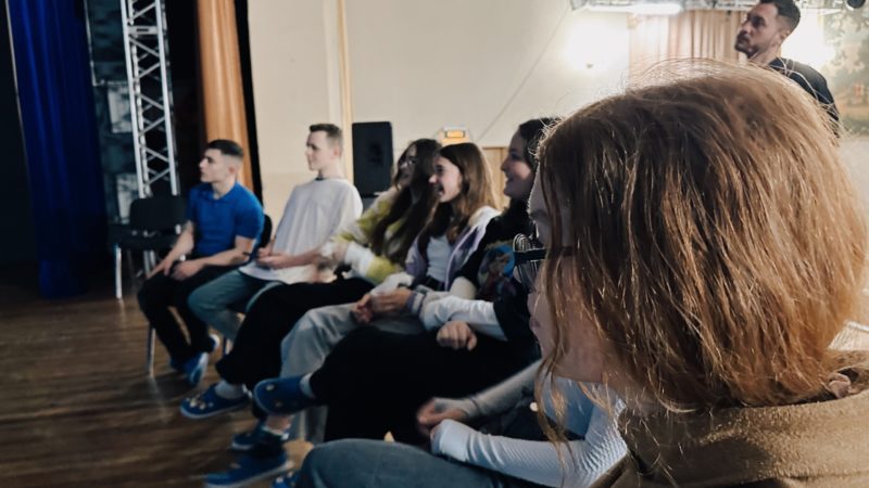 Участники тучковского молодежного клуба поговорили о  достижениях России