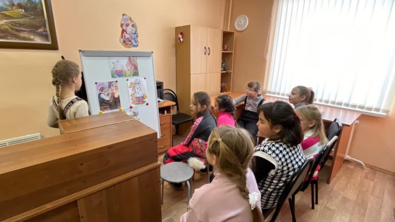 В Старорузской библиотеке рассказали об основном законе страны