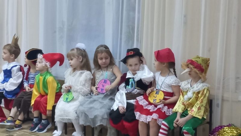 Лидинские дошкольники участвовали в новогоднем празднике