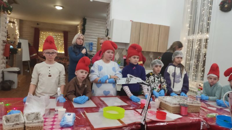 Дети рузских полицейских участвовали в карамельном квесте