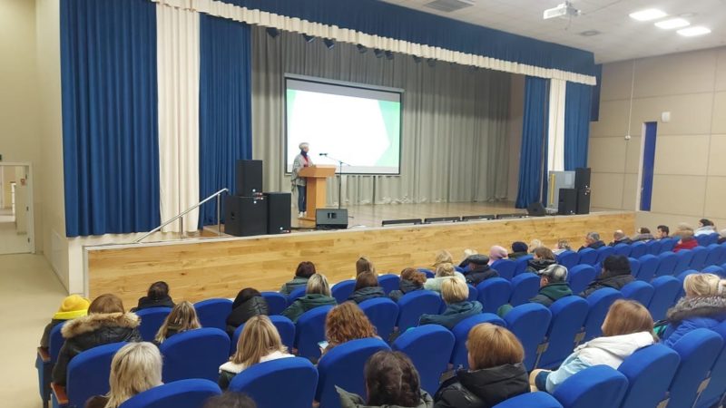 В Тучково родителям школьников рассказали, как сохранить свой авторитет у детей