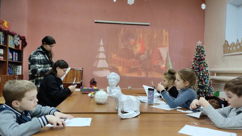 В Рузской библиотеке моделировали шар