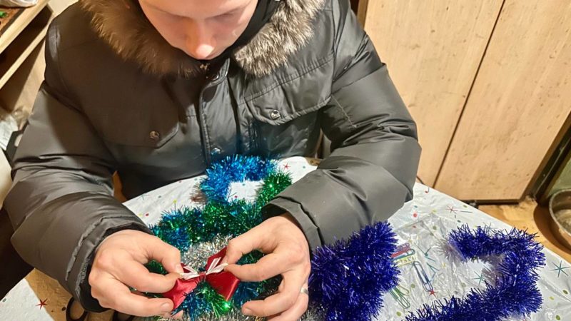 На Городке мастерили новогодние украшения