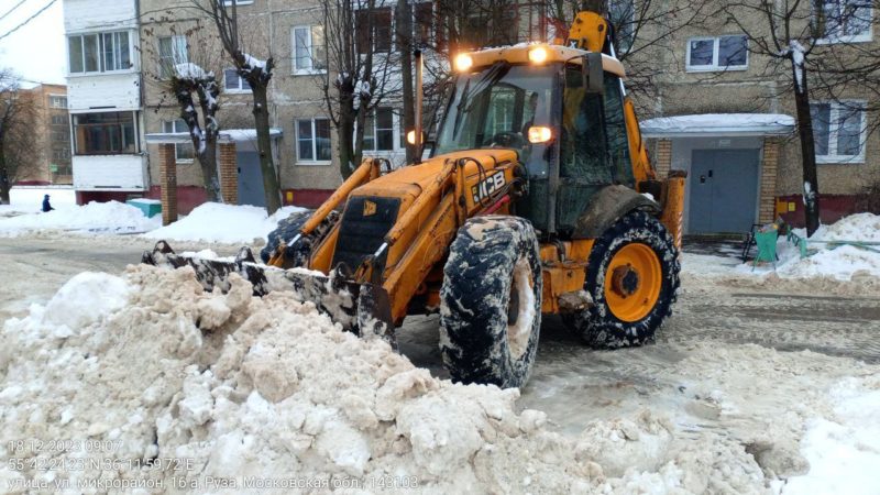 В Рузском округе расчищают улицы и общественные территории
