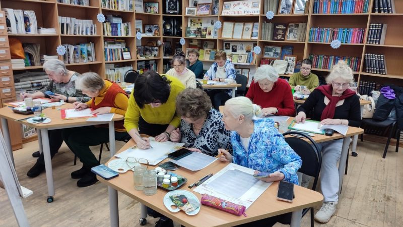 Тучковцы изображали ночной зимний пейзаж