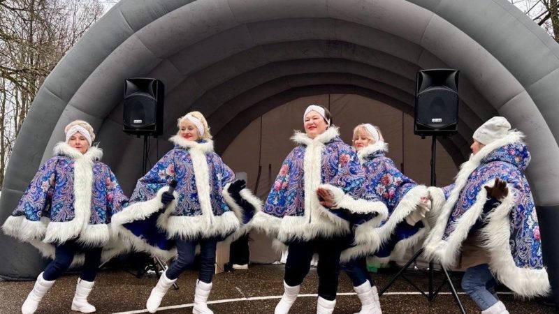 На Городке состоялась новогодняя шоу-программа