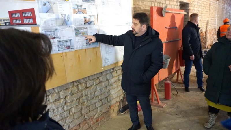 Николай Пархоменко осмотрел проведение капремонта в Рузском дошкольном учреждении