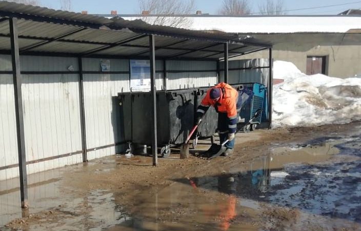 В Рузском округе наводят чистоту в местах сбора ТКО