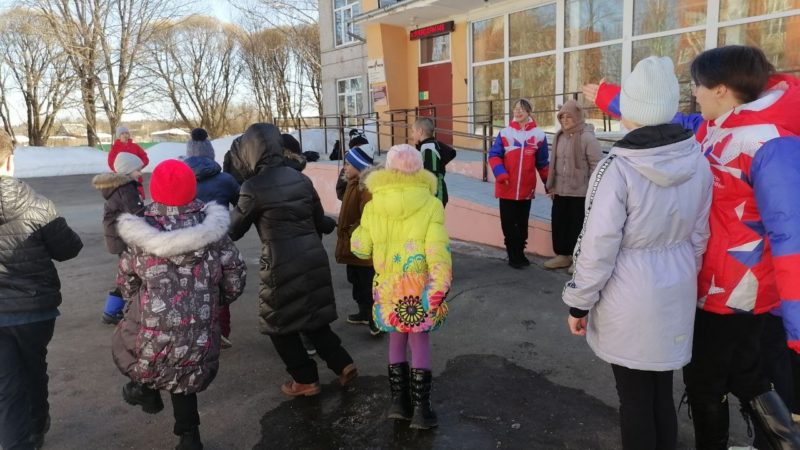 Космодемьянские школьники участвовали в масленичных забавах