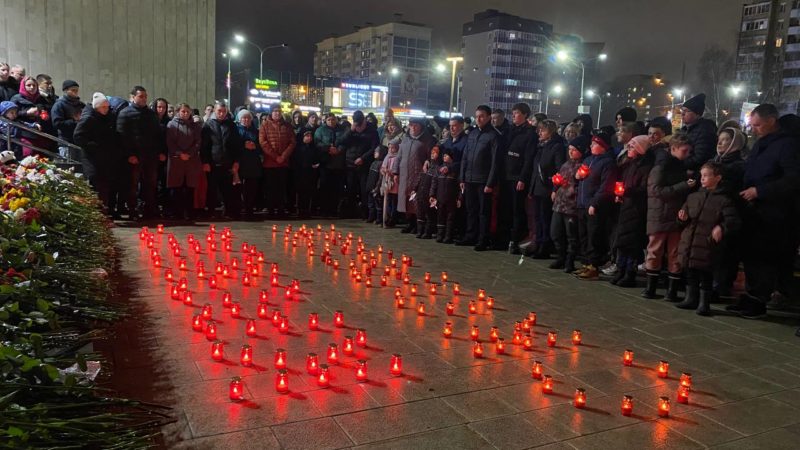 Ружане зажгли свечи в память о погибших