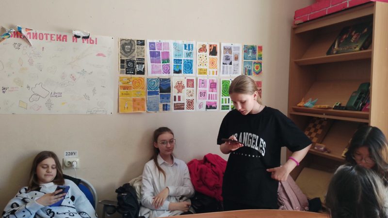 Орешковские школьники учатся патриотизму на песнях Ярослава Дронова