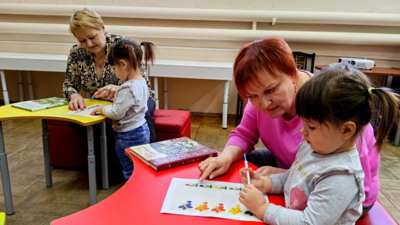 Рузским малышам в библиотеке открылся цветочный мир
