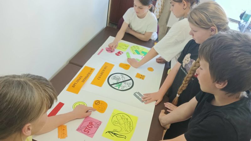 В Покровской библиотеке рассуждали о вредных привычках
