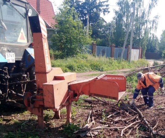 В Рузском округе проводят опиловку деревьев