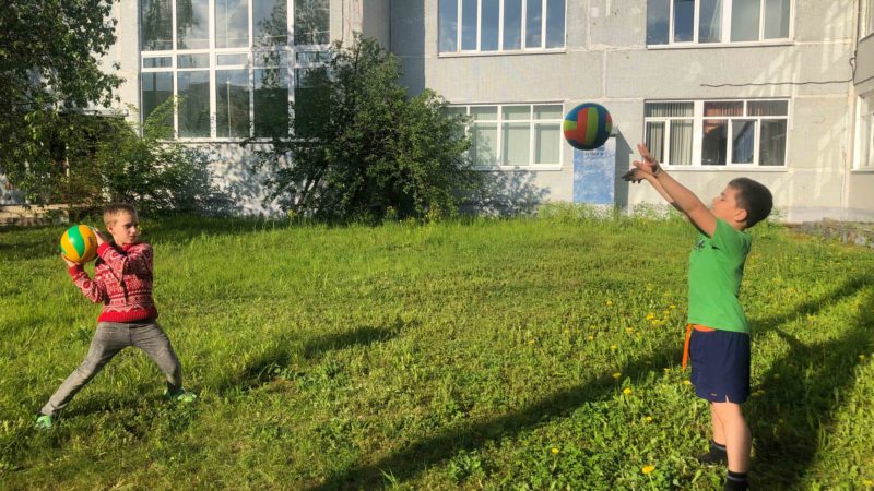 Юные сытьковчане делились настроением друг с другом