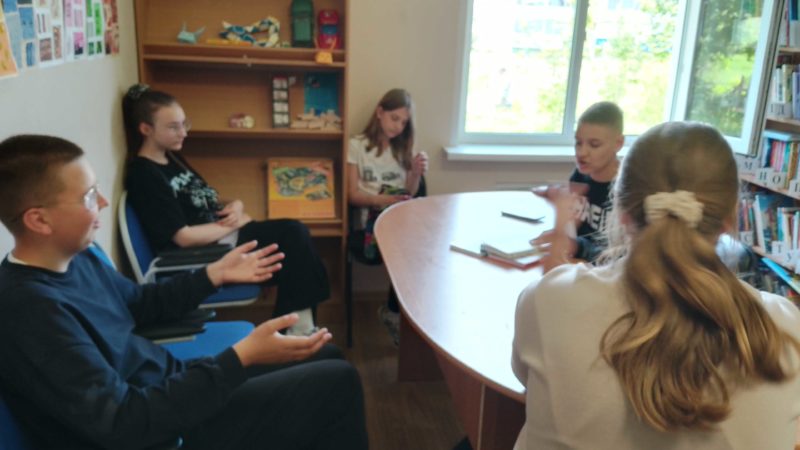 В Орешковской библиотеке обсудили принципы здорового образа жизни