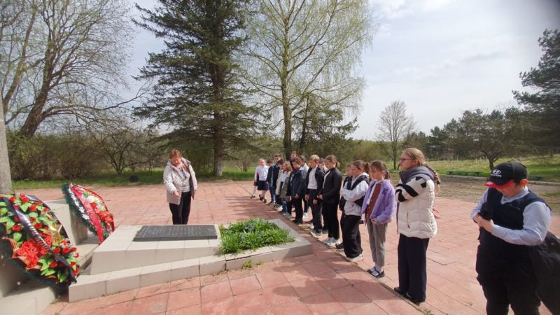 Сытьковские школьники узнали об односельчанах, погибших на войне