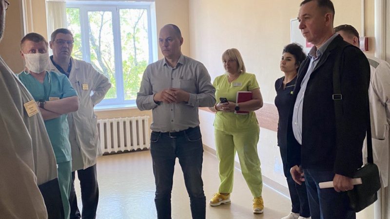В стационаре Рузской больницы устранят недостатки технического состояния здания