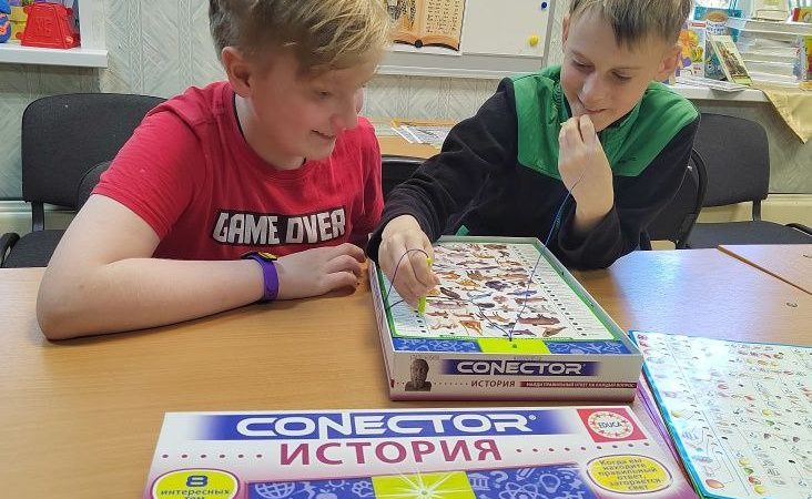 В Краснооктябрьской библиотеке играли и осваивали славянскую письменность