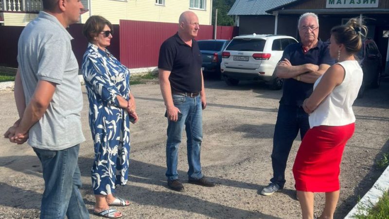 Заместитель главы Рузского городского округа Голубина  Юлия Евгеньевна провела встречу с жителями деревни Палашкино