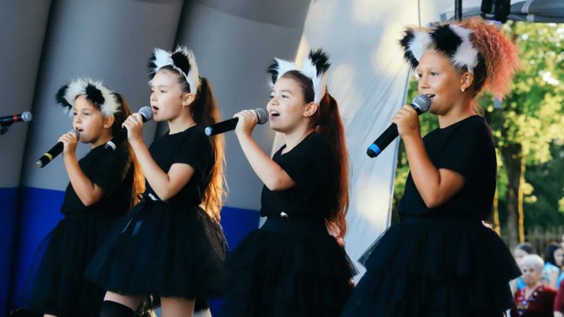 Праздничные гуляния состоялись в Нововолково