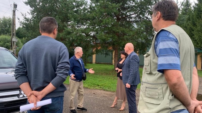 Заместитель главы Рузского городского округа Екатерина Волкова провела обход территории деревни Шорново