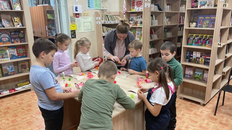 В Никольском прошёл мастер-класс «Любимой маме»