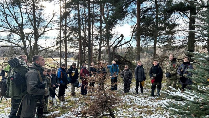 На выездном занятии рузские юнармейцы учились минно-подрывному делу