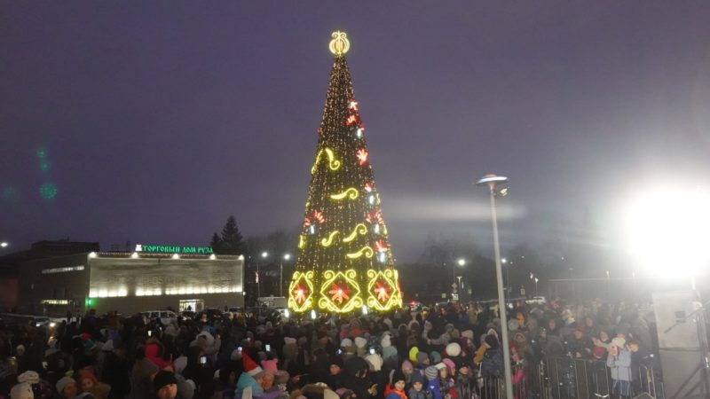 На городской площади в Рузе прошла концертная программа