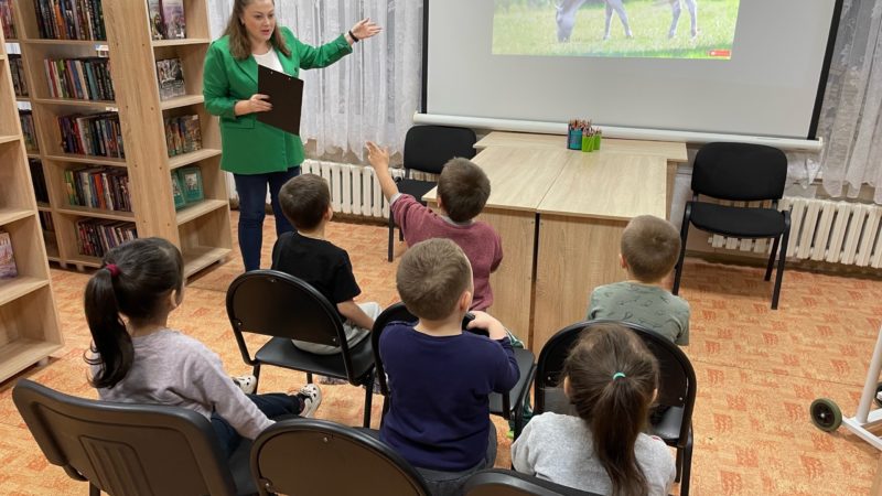 В сельском клубе в Никольском прошло мероприятие «О братьях наших меньших»