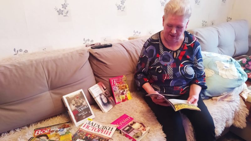 В Покровском библиотекарь приходит к читателям на дом