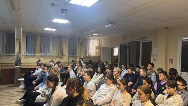 На Беляной Горе школьникам рассказали о блокаде Ленинграда