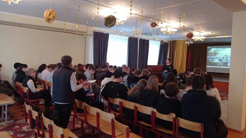 В Тучково студенты вспоминали, как не покорился врагу город на Неве