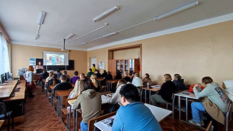 В Тучковском филиале политехнического университета прошёл литературно-творческий час