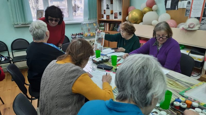 Тучковцы передали на бумаге уют деревенского дома