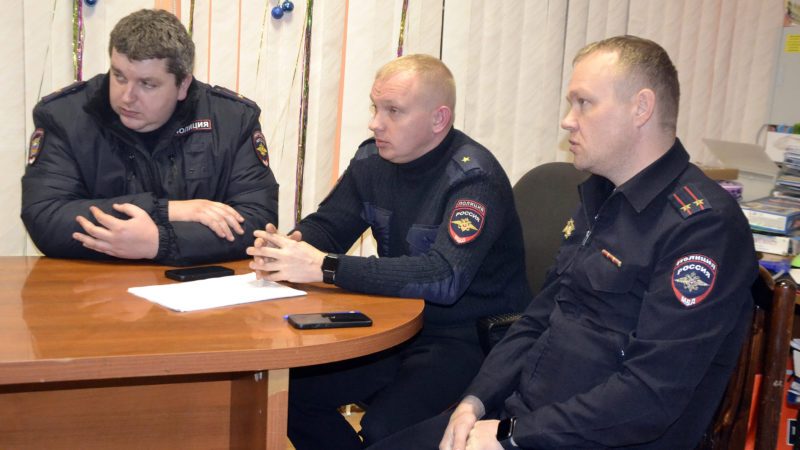 В Сытьково и на Беляной Горе прошли отчёты участковых уполномоченных полиции перед жителями